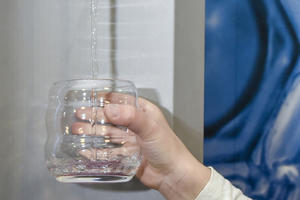Bild vergrößern: Trinkwasserspender